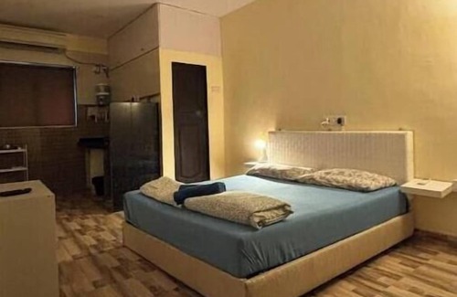 Pali Hill Apartment | Perfect Central 1BHK in Bandra W