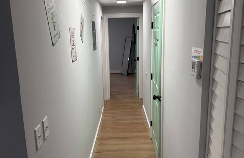 Liberty City Apartment | Perfect Central Last Minute Stay!