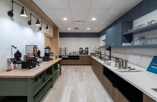 Flowood House | Perfect for Corporate Travelers w/ Workspace!