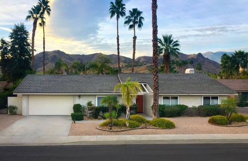 Palm Springs House | PERFECT PALM SPRINGS GET-AWAY