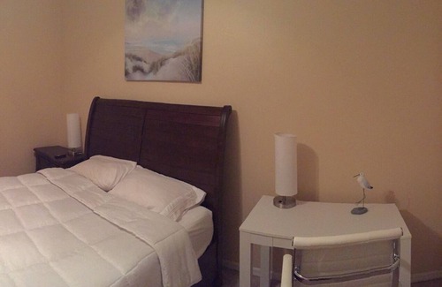 Orlando House | Perfect vacation home for Disney, Universal and Space center. Close to UCF