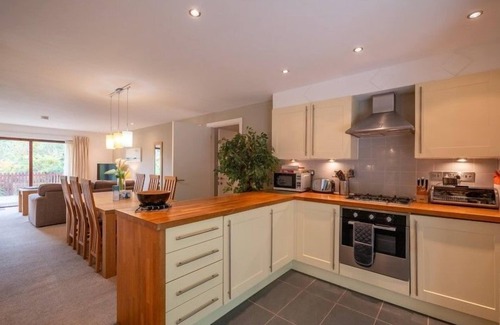 Carnon Downs Cottage | Pet free Croft Cottage