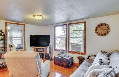 Edwards House | Pet-Friendly Cabin with Dock and Lake Views in Edwards