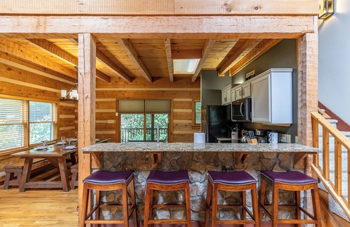 Seven Devils Cabin | Pet-Friendly, Family-Friendly cabin close to Sugar Mt, Banner Elk, Beech, Boone