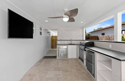 Parker Ridge House | Pet Friendly Pool Home - Close to Intracoastal