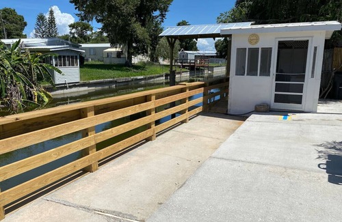 Buckhead Ridge House | Pet Friendly | Private Dock & Direct Canal Access