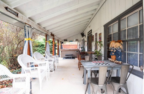 Nashville Cottage | Pet-friendly, renovated, walk to downtown.