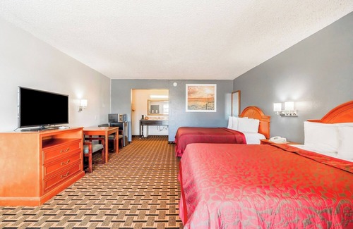 Vernon Hotel | Pet-Friendly Stay w/Spacious Layout – Perfect for Extended Relaxation