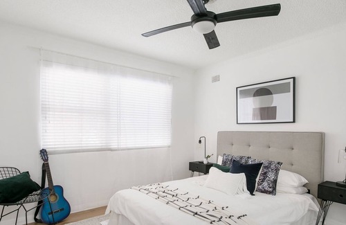 Leichhardt House | ❤️Pet Friendly Stylish Sanitised Leichhardt Centre 2Bedroom Apartment ✅🅿️➕Patio