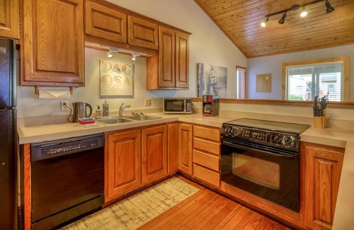 Pagosa Springs House | Pet Friendly Tranquility Near The Lake