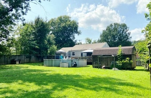 Chattanooga Valley House | Pet friendly 2 bedroom, pool, fenced yard near Chattanooga