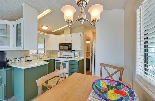 Fortuna Foothills Cottage | Pet-friendly Vacation Rental in Yuma With Grill!