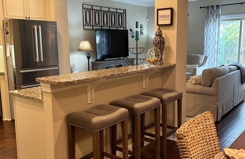 Epworth Acres House | Pet friendly with community pool!