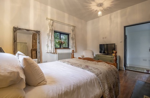 Wymondham House | Pettingalls Farm Cottage, Deopham Green, Norfolk