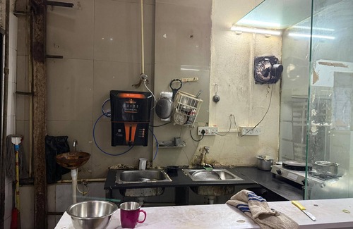 Fort Bed & Breakfast | PG Hostels Backpackers bed & breakfast FORT MUMBAI