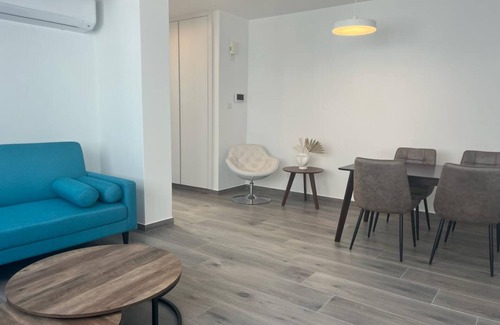 Larnaca Apartment | Phaedrus Living Coral Suites Ambiance