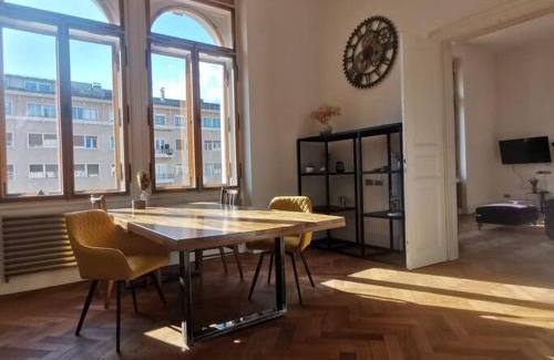 Ljubljana Old Town Apartment | philip mansion