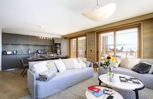 Bergers Apartment | PHOA23 Large apartment in residence with swimming pool at the foot of the slopes