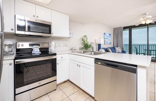 Gulf Shores Condo | Phoenix Hotels on West Beach! GULF FRONT Balcony ~ Full Kitchen!