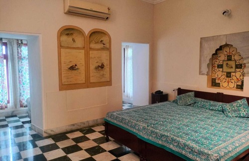 Kishangarh Hotel | Phool Mahal Palace