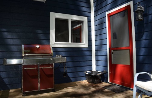 South Haven House | Pine Arbors, have some fun in the sun!