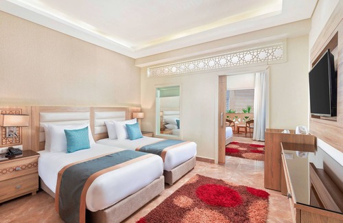 Village Road Hotel | Pickalbatros Aqua Blu Resort - Hurghada