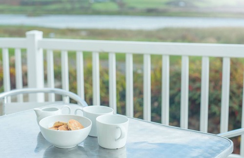 St Brides House | Pickleridge View, Holiday Home Dale, Sleeps 10, 5 bedrooms, bathrooms