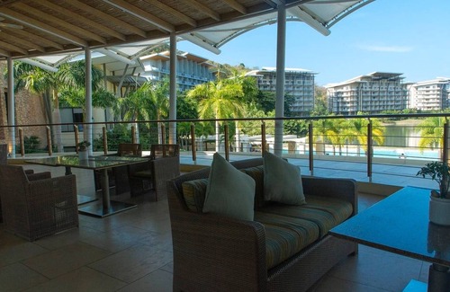 Nasugbu Apartment | Pico Sands Hotel Premier Lagoon Room