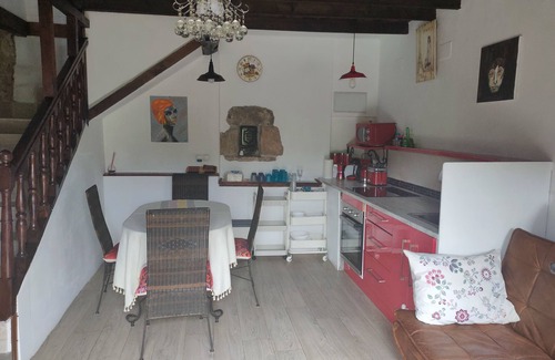 San Juan de Parres House | Picture postcard quaint cosy retreat.