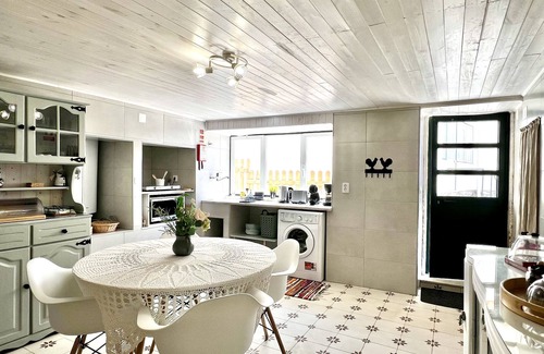 Ulgueira Cottage | Picturesque cottage in Ulgueira, Sintra-Cascais Natural Park