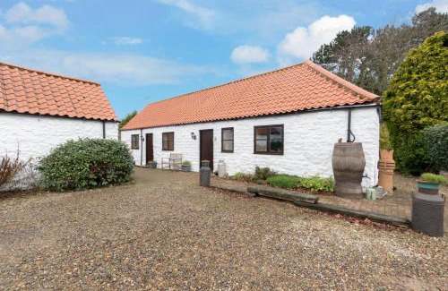 Scarborough House | Piglet Cottage
