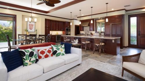 Kamuela House | ❤PiH❤MAUNA KEA DREAM We ︎ Families Private Heated PoolSpa Stunning Views