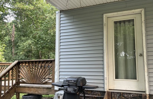 Town of Benton Cabin | Pine Grove Cabin