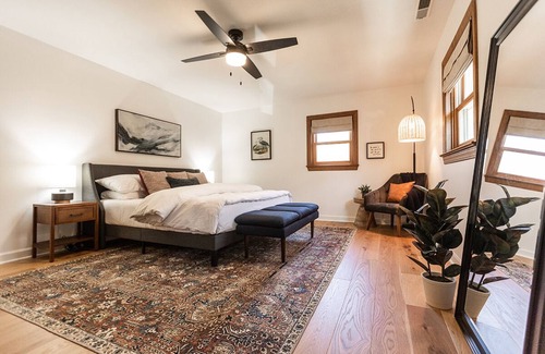 Royal Pines House | Pinecrest Retreat! 5Bed 3Bath home with Pool, Hot Tub & Fire Pit