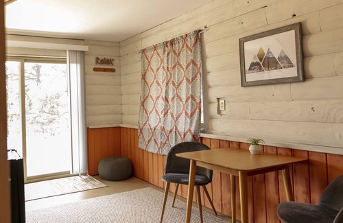 Florissant Cabin | Piney Peak Place has what you're looking for in nature.