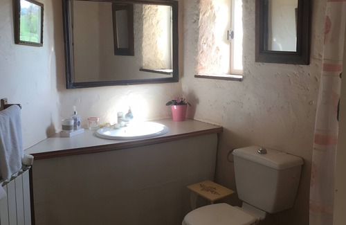 Sauzet Bed & Breakfast | Pink Room with Pool and Garden