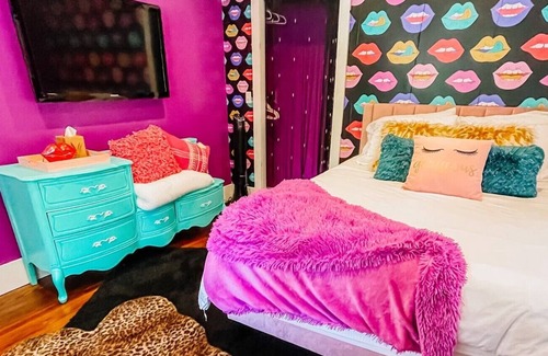 Blandburg House | Pinky's Cottage- Great Location, Boujee Experience