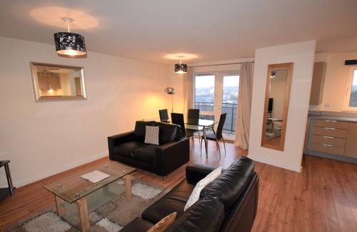 Northampton Apartment | Pinnacle 2 - City Centre 2 Bedroom 2 Bathroom Apartment