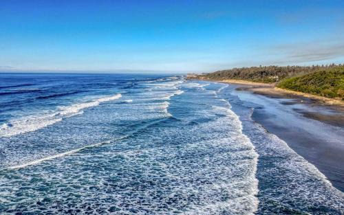 Seal Rock House | Piot and Halpern Houses Combo