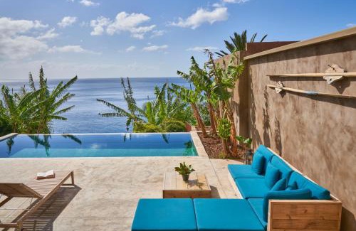 Santa Maria Maior House | Pirate House Sea front Private Pool Garden Funchal
