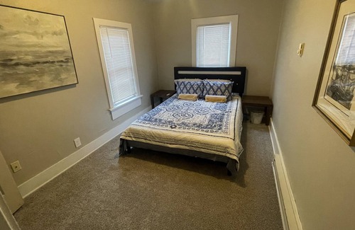 Saint Marys Allen County Apartment | Pirates Cove! Furnished pet friendly apt. w/ free in unit washer/dryer and wifi