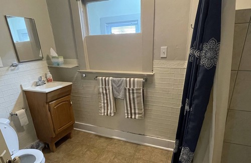 Saint Marys Allen County Apartment | Pirates Cove! Furnished pet friendly apt. w/ free in unit washer/dryer and wifi