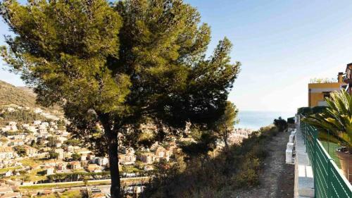 Pietra Ligure Apartment | PiscinaParkingVista Mare La Perla Ligure AC