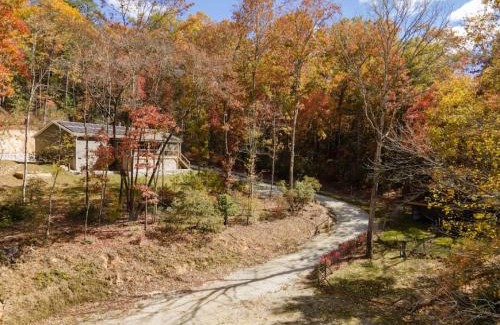 Asheville House | Pisgah Private Retreat Family Getaway with Hot Tub