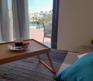 San Jorge Apartment | Piso de lujo - descansar y trabajar en Golf Panoramica para 4 pers - internet fibra GRATIS