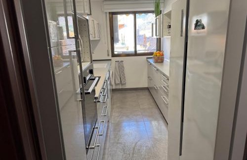 Benicassim Apartment | Piso en avenida principal 4 habitaciones