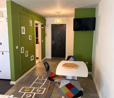 Ploiesti Apartment | Pit Stop Industry