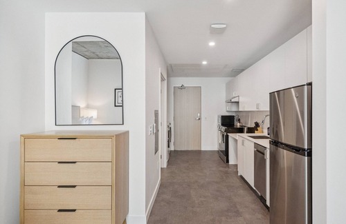 Downtown Phoenix Apartment | Placemakr Downtown Phoenix