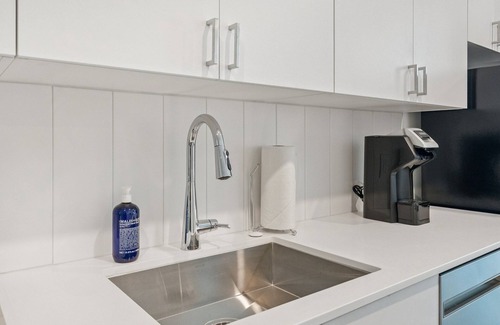 Downtown Phoenix Apartment | Placemakr Downtown Phoenix