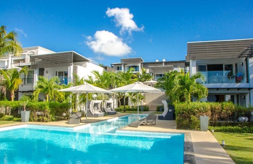 Pointe aux Biches Apartment | Plage Bleue Beachfront Suites by Dream Escapes